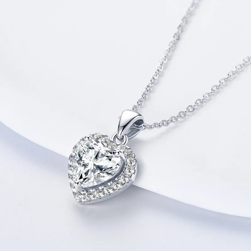 2ct D Color Moissanite Love Heart Pendant Necklaces 925 Sterling Silver Necklace Chains for Women Wedding Jewelry Gift