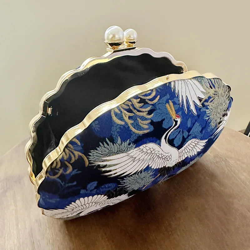 2023 Embroidery Women Evening Bag Wedding Shell Shaped Shoulder Handbags Mini Dinner Clutch Purse Pearl Hasp Purse Drop Shipping