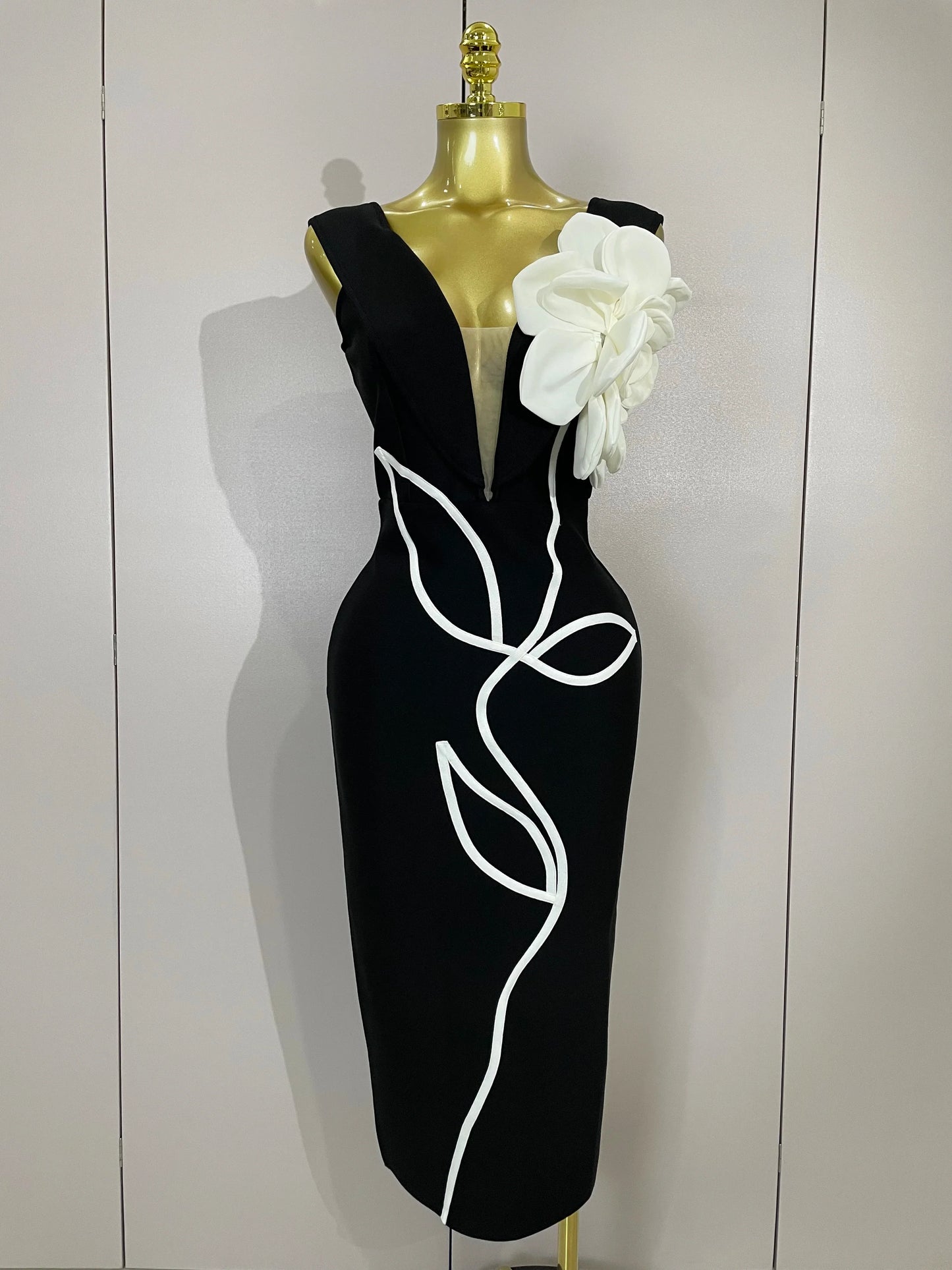 Sexy Off Shoulder White Flower Black Red Bodycon Bandage Long Dress Women Luxury Celebrity Evening Club Elegant Party Gowns