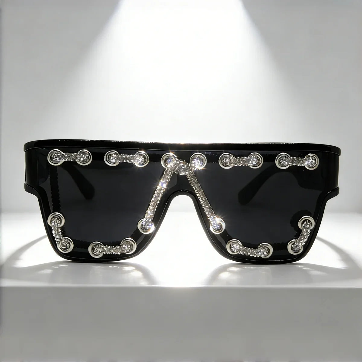 Y2K Oversized Square Sunglasses for Women Men Bling Rhinestone Decor Streewear Punk Statement Eyewear Trendy Fashion Shades