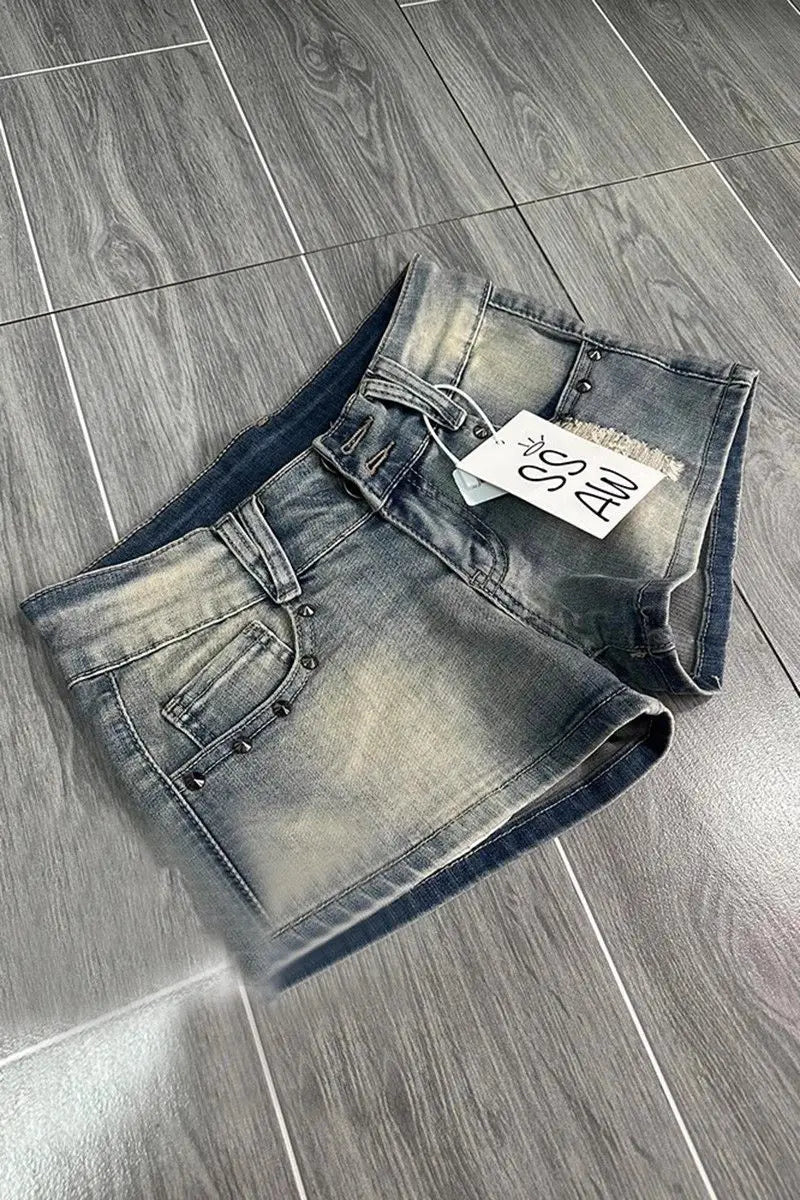 American Retro Washed Worn Denim Shorts Jeans Women's Summer Design Riveted Low-rise Hot Pants Shorts Feminino