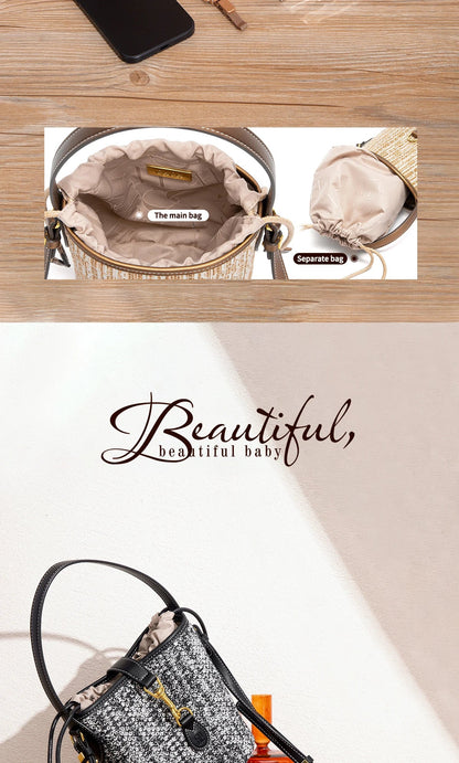 Minimalist and Versatile Summer New-arrival Straw Handbag for Women Exquisitely Crafted Women's Shoulder Bag