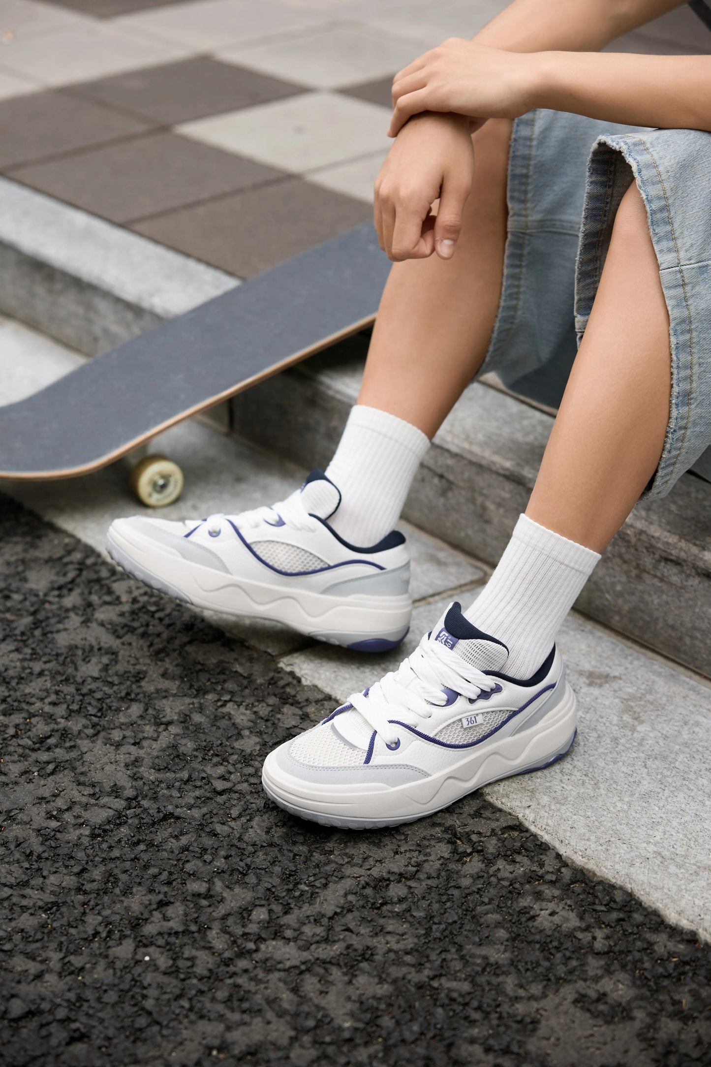 Men board Shoes Balanced Breathable Mesh Lightweight Cushioning Jogging Comfort Male Sneakers 672616615