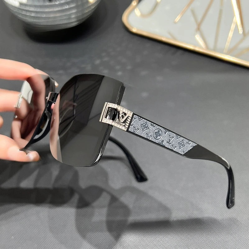 2025 Polarized Square Sunglasses Women Trendy Luxury Sun Glasses New Vintage Leather Print Glitter Eyewears UV400 Gafas De Sol