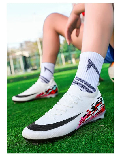 New Men Football Boots Ultralight Soccer Shoes Sport Outdoor Match Unisex Non-Slip Cleats Adult Comfortable Grass High-quality