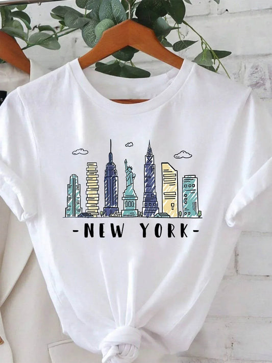 Women's Casual Round Neck Short-sleeved T-shirt with New York Pattern, A Harajuku Street Style Top for Spring and Summer.Y2K Top
