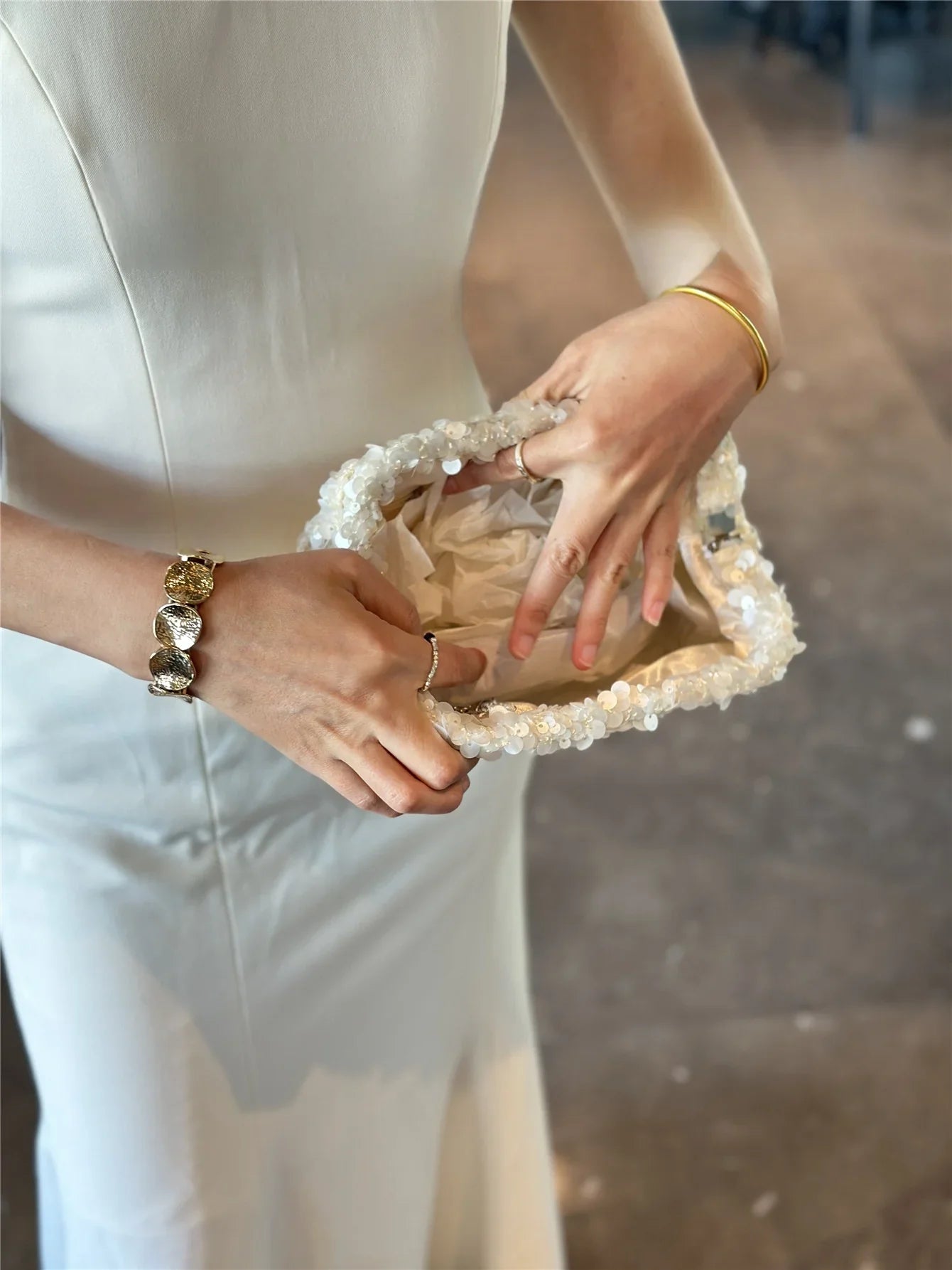 White Sequined Clutch Bag Versatile Beaded Chain Shoulder Bag Fashion High-end Bridal Party Handbag Trendy Clip Bag Evening Bag