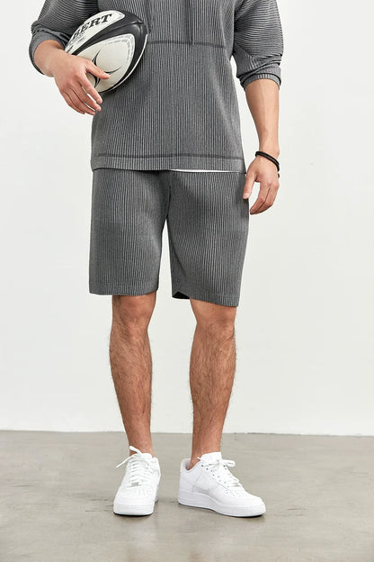 Pleated Shorts For Men Five-point Pants Baggy Casual Sports Shorts Japanese Pleated pants