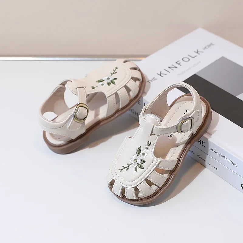Traditional Chinese Embroidery Kids Shoes for Girl Sandals Summe Retro Princess Shoes Roman Style Girls Leather Shoes Kid F05173