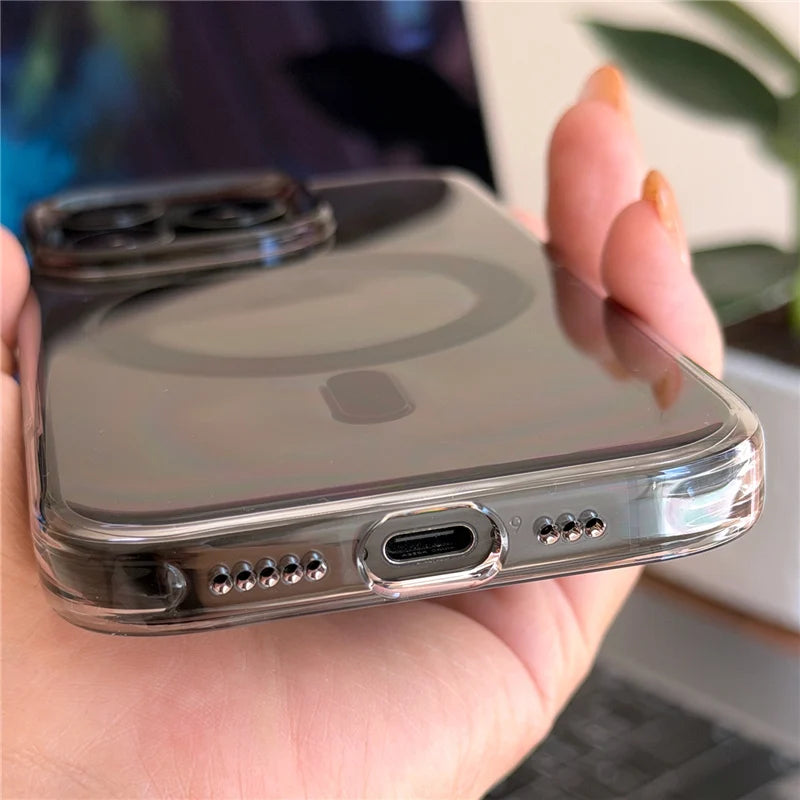 جراب صلب مغناطيسي شفاف أصلي Magsafe لهاتف iPhone 17Pro 16 15 17Pro Max مع زر كاميرا سعوي وغطاء شحن لاسلكي