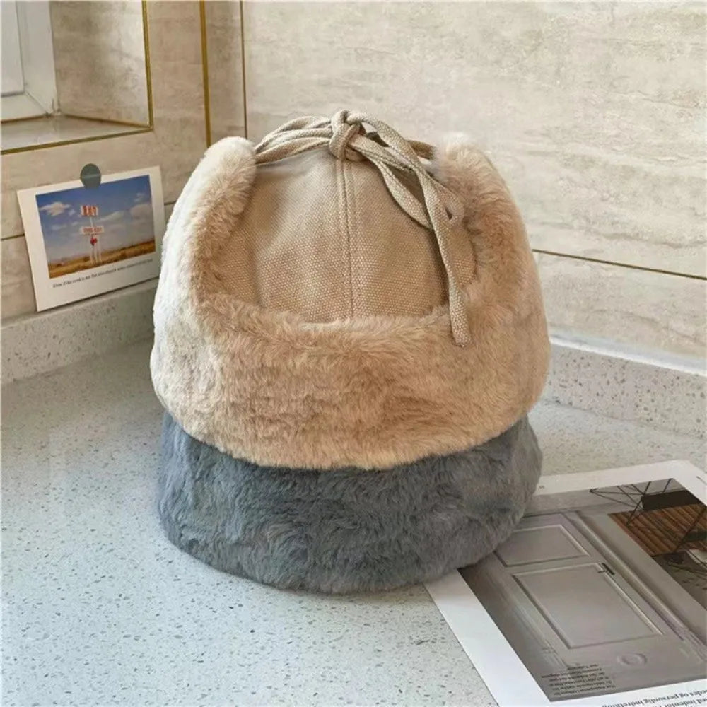 Trendy Faux Fur Winter Hat Thick Warm Faux Fur Hat Lamb Wool Bomber Hat Winter Season for Men and Women