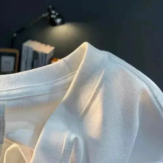 High-end Light Luxury Short-sleeved T-shirt for Men, A New Summer Fashion and Versatile Half-sleeved Round-neck Top for Men