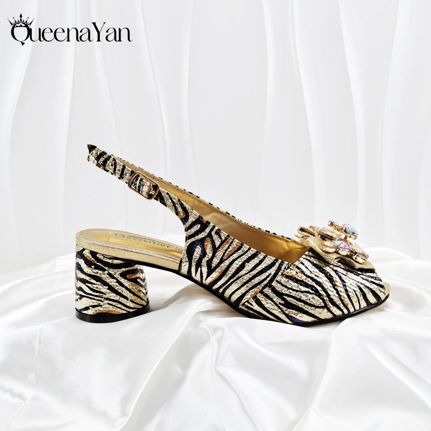 2025 Women Elegant Gold High Heel Shoe and Matching Bag Set with Rhinestone Accents Stylish Peep Toe Design for Party