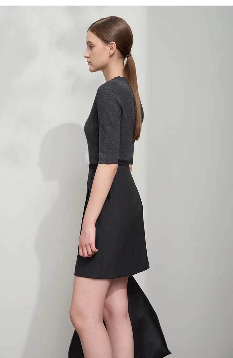 Minimalist Women's Skirt 2025 Spring New Office Lady Versatile Fashion Asymmetric Wrinkle A-line Half-body Skirt 12511092