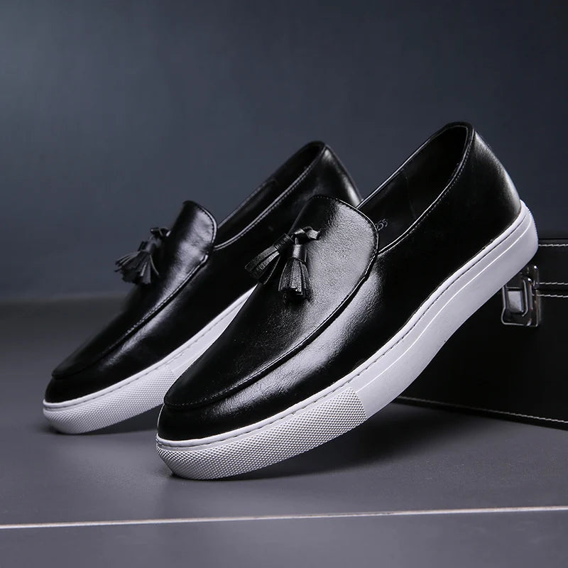 Zapatos De Hombre Loafers Men's Tassel Slip-On Comfortable Men Leather Shoes Casual Shoes Fashion Oxford Shoes Large Size 38-47