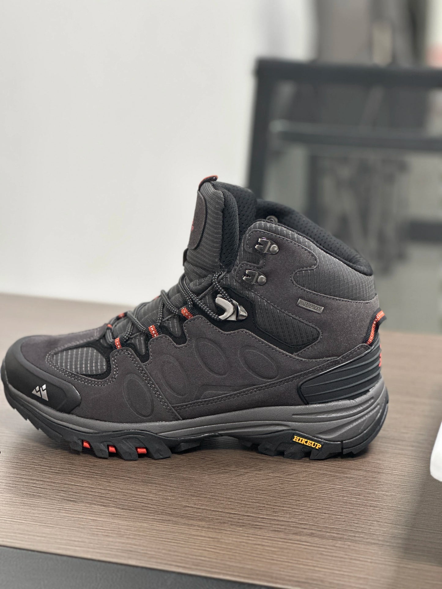 High-Top Men Hiking Boot Winter Outdoor Shoes Lace-Up Non-slip Outdoor Sports Casual Trekking Boots Man Waterproof Suede