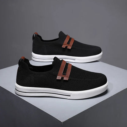 New Men Sports Shoes Mesh Breathable Casual Shoes Outdoor EVA Soft-Soled Walking Shoes Lightweight Comfortable Men Sports Shoes