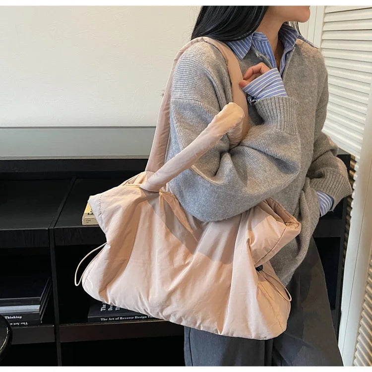 Fashion Winter Women Shoulder Bag Large Simple Shopping Commuting Bag Simple and Practical Textured Casual Versatile Tote Bag