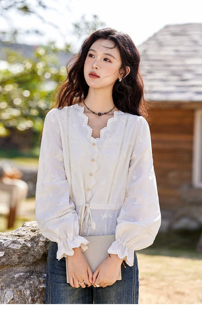 Embroidered Blouse Women 2025 Spring New French Elegant Apricot Lace Premium Drawstring Design V Neck Tops MXE11X1708