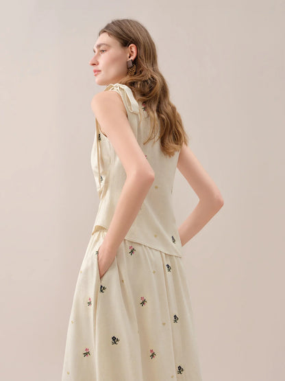 Fashionable Embroidered Sleeveless Top and Tulip Skirt Elastic Waist Retro Women 2026 Summer New Arrival Set