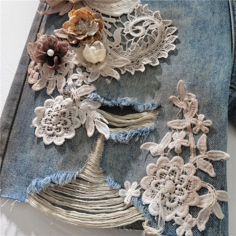 Fashion Women Spliced Lace Flower Hole Design Denim Shorts Vintage Straight Wide Leg Short Pants Female 2025 Summer 1LS1867