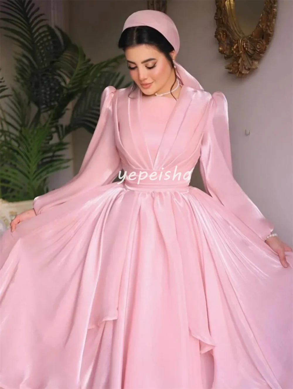 Customized Classic Charmeuse Tiered Draped Pleat A-line Poretrait Long Dresses Bespoke Occasion Dresses Exquisite Fashion Retro