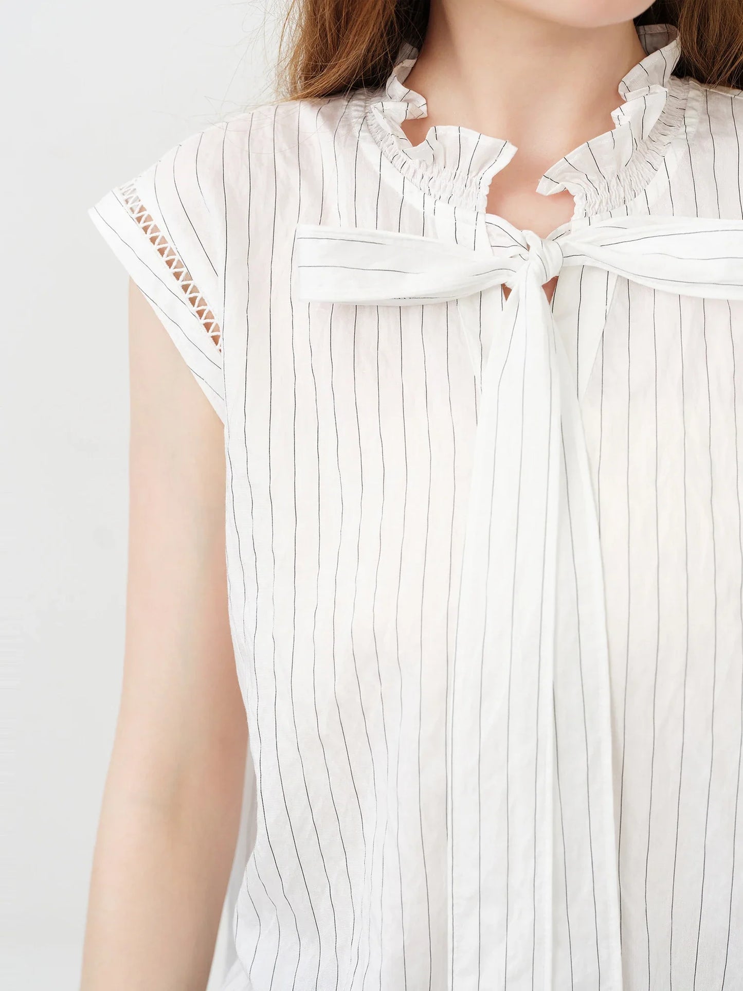 2026 Summer Women’s Striped Ruffle Tie-Neck Sleeveless Blouse, Breathable Office Top for Lightweight Elegant Office Style