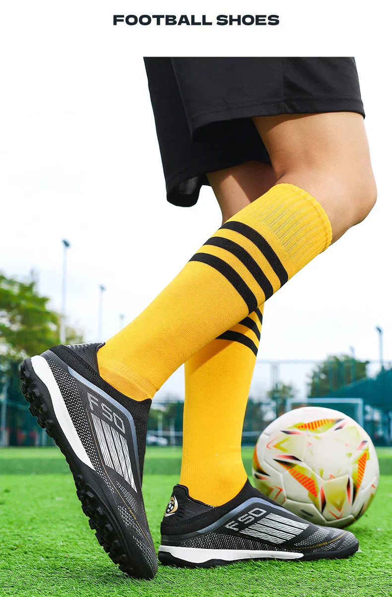 Men Soccer Shoes Training TF Match Futsal Ultralight Breathable Long Spikes Football Boots Indoor Sneakers Cleats Drop Shipping