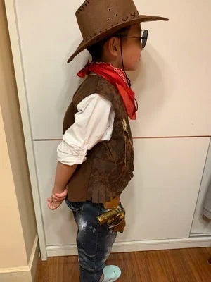 2024 Children Adult Cowboy Cosplay Costumes Halloween Party Masquerade Boy Woman Wild West Fancy Cowgirl Vest Cap Scarf Outfits