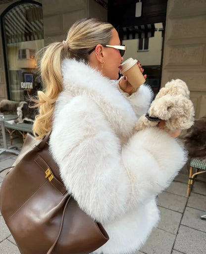 2026 New Large Capacity Trapeze Women Shoulder Bags Designer Metal Lock Handbags High-Quality Pu Leather Big Tote Commute Bag