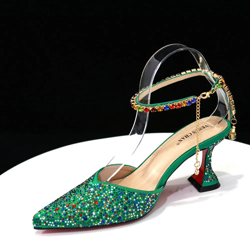 New Arrival Fashion Style Pointed Shoes Bag Soft Handle Bag Anklet Design Medium Heel Ladies Shoes Suitable for Wedding Party