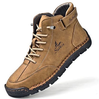 New 2024 Autumn Handmade Leather Men Boots Design Sneakers Man Breathable Casual Leather Shoes Men Ankle Boots Outdoor Boats