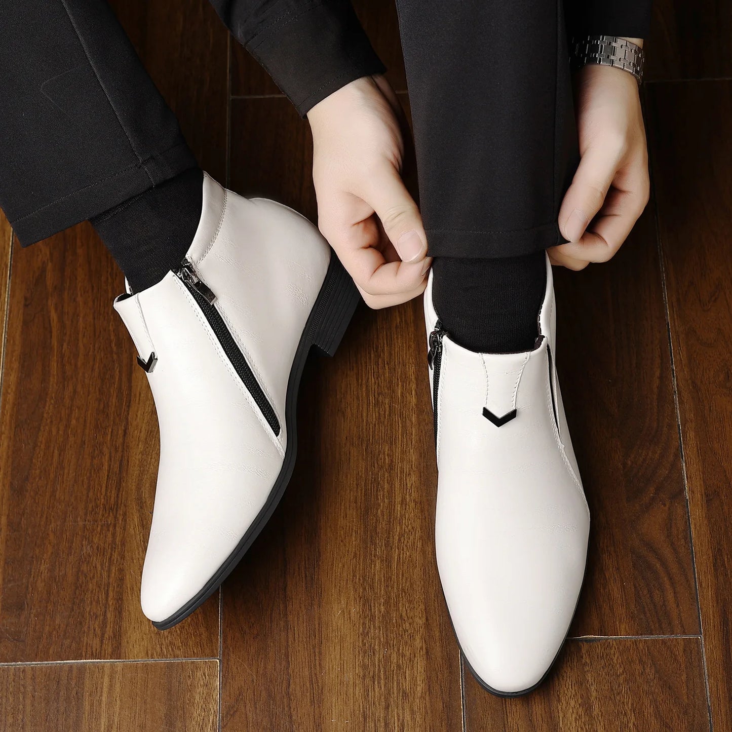 Men Handcrafted Leather Ankle Boots Side Zipper Pointed Toe Chelsea Boots Comfortable Non-slip Formal Business Casual Shoes 2026
