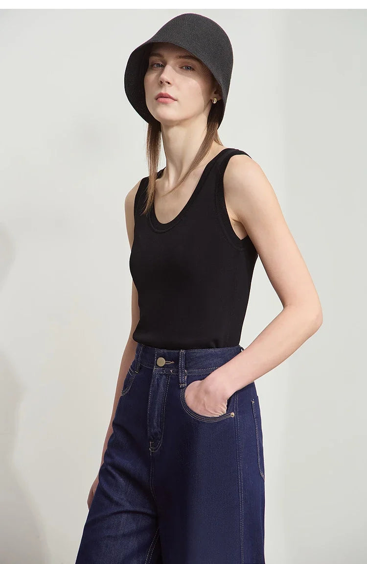 Minimalist Summer New Camisole Women 2025 Solid U-neck Sleeveless Casual Tops Woman Fashion Office Lady Clothing 12542214