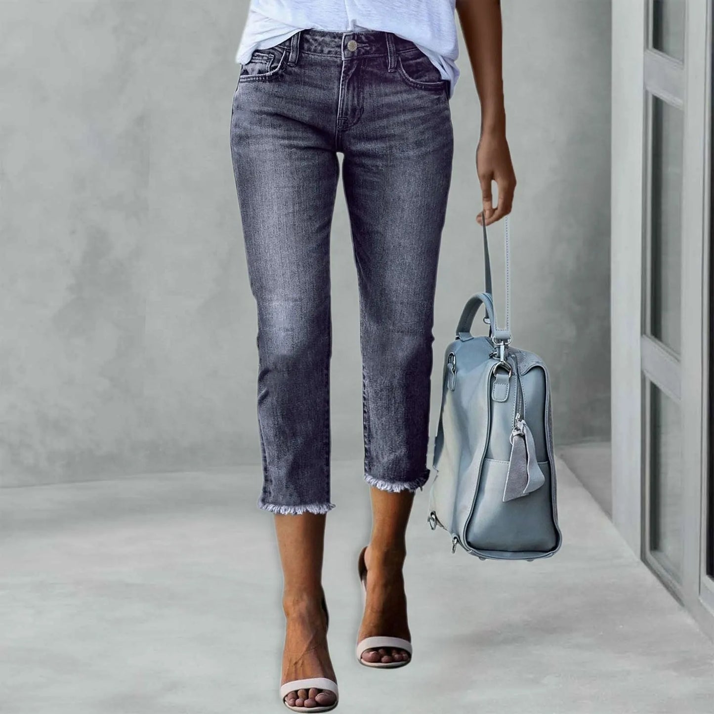 Ladies' Fashionable Slim Fitting Ripped Trendy Jeans Summer Streetwear Casual Distressed Stretchy Denim Pants