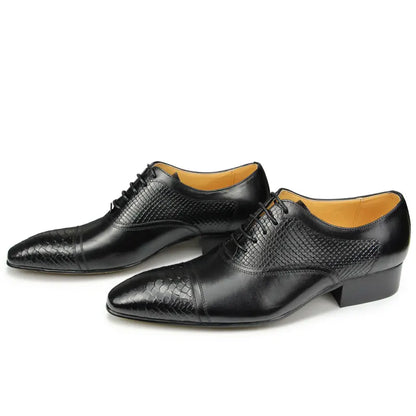 High-end Handmade Leather Shoes Men's Fashion Carved Brogue Shoes British Breathable Business Formal Shoes Pointed Oxford Shoes