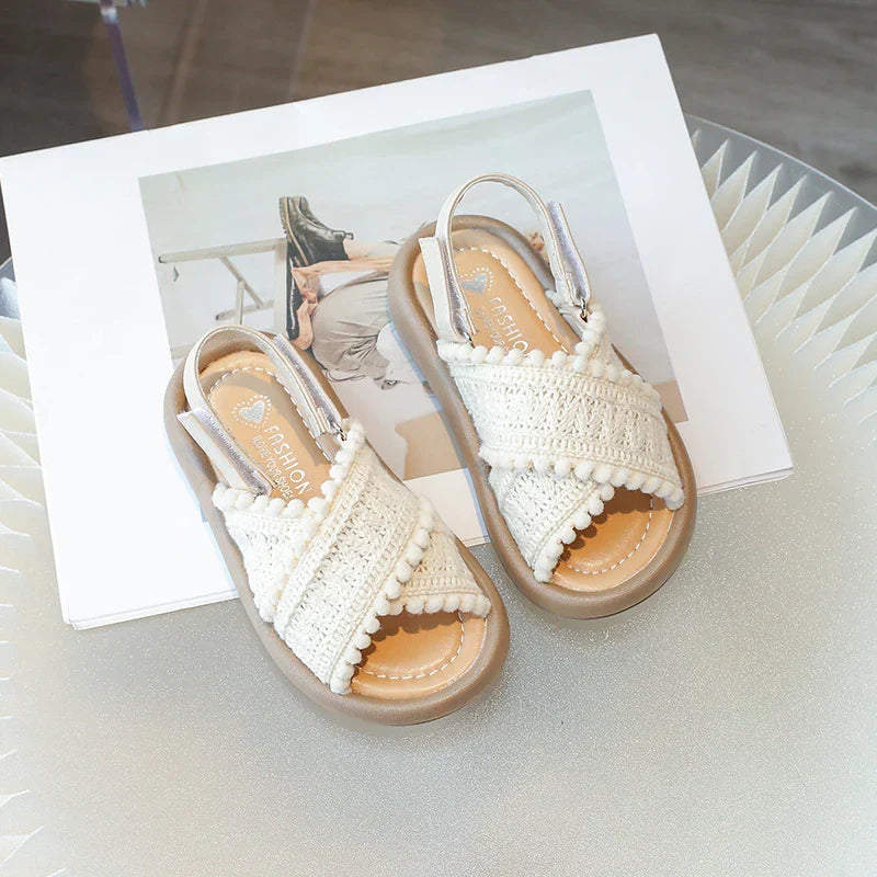 Girls Summer Beach Shoes Ethnic Style Children's Casual Sandals Kids Soft Sole Fashion Shoes Vintage Princess Shoes Summer New