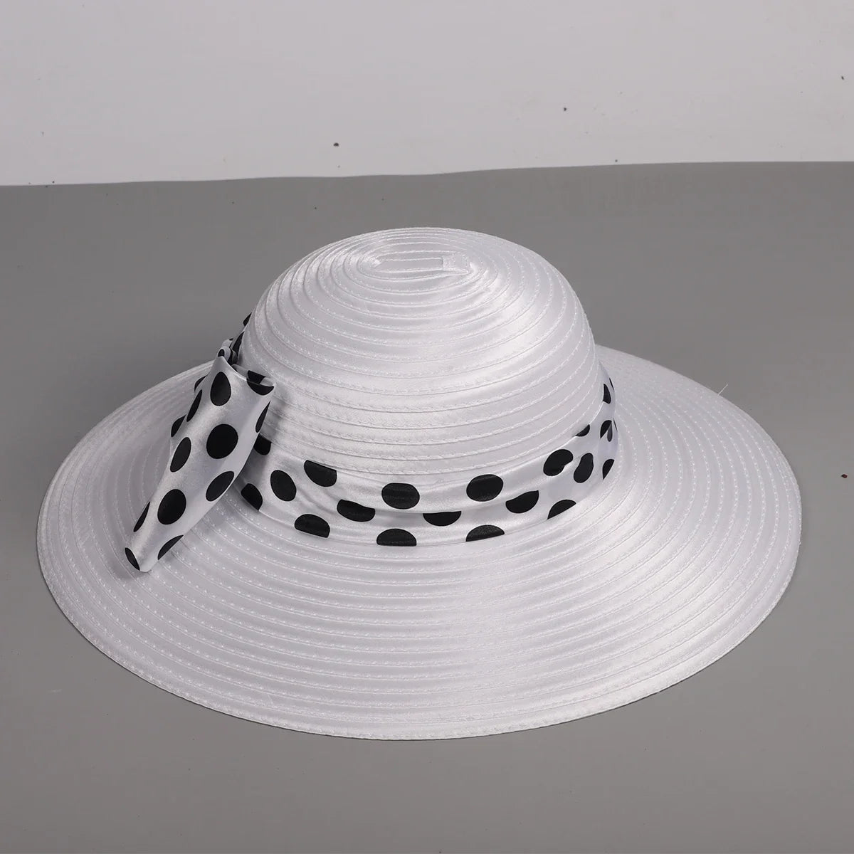Elegant Women Wide Brim Rose Black Patchwork Polka Dots Kentucky Hat For Wedding Party Hat Big Bowknot Fedora Beach Cap