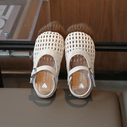 Little Girl Sandal Summer Beach Versatile Kids Princess Half Sandals Fashion Woven Style Children Causal Hollow-out Flat Shoes