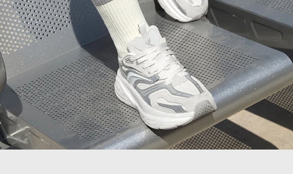 2000 Men's Casual Shoe Retro Soft Rebound Versatile Breathable Leisure Anti-slip Light Male Sneakers 672536772