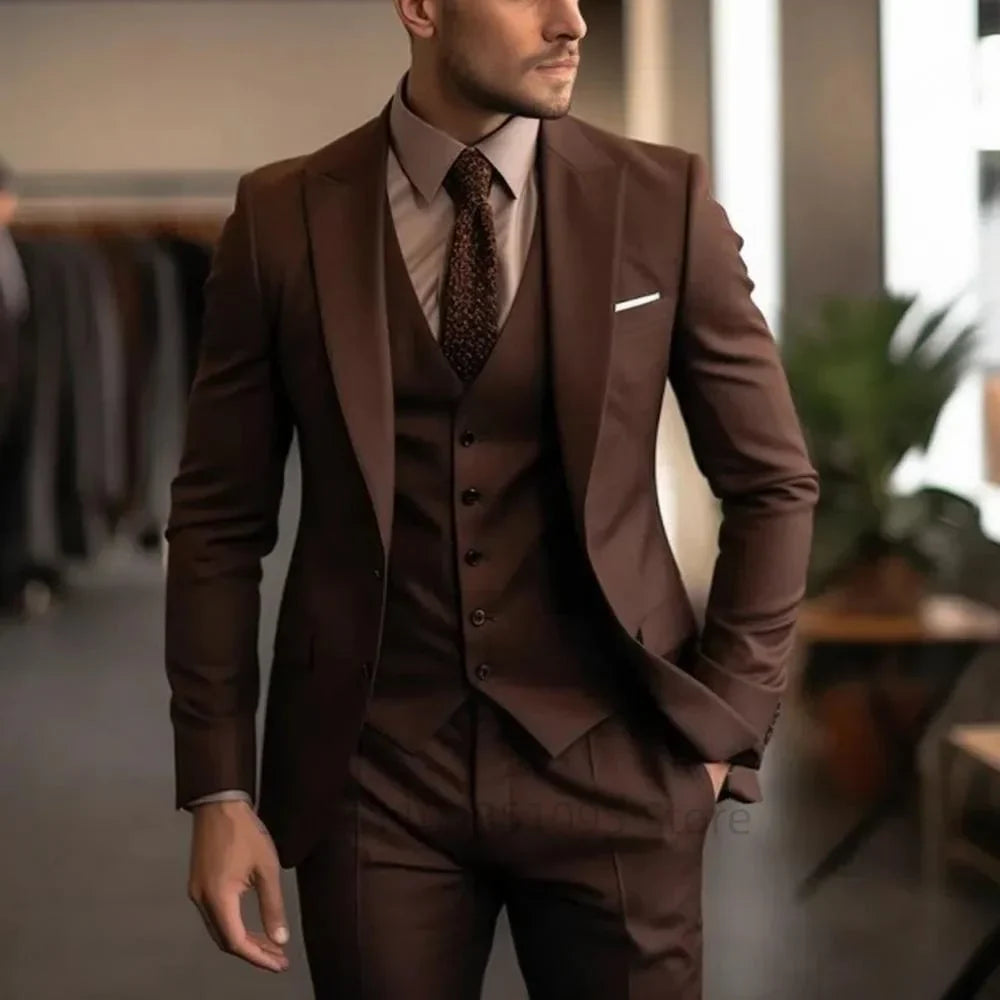 Green Mens Suits Casual 3 Pieces Slim Fit Notch/Peak Lapel Formal Wedding Groom Wear Blazer Tuxedos for Party(Blazer+Pants+Vest)