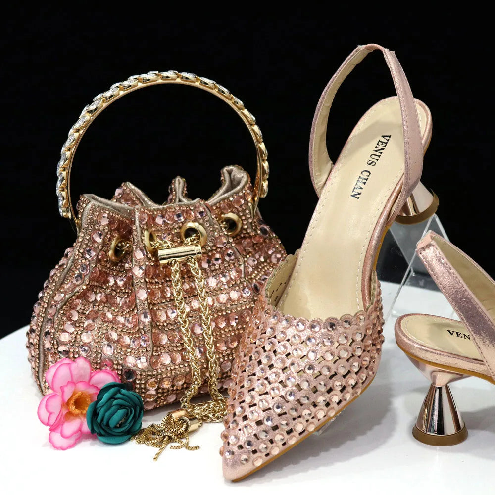 2024 New INS Pointed Shoes And The Same Style Envelope Bag Two Ways To Wear Fashion Shoes And Shoulder Bags