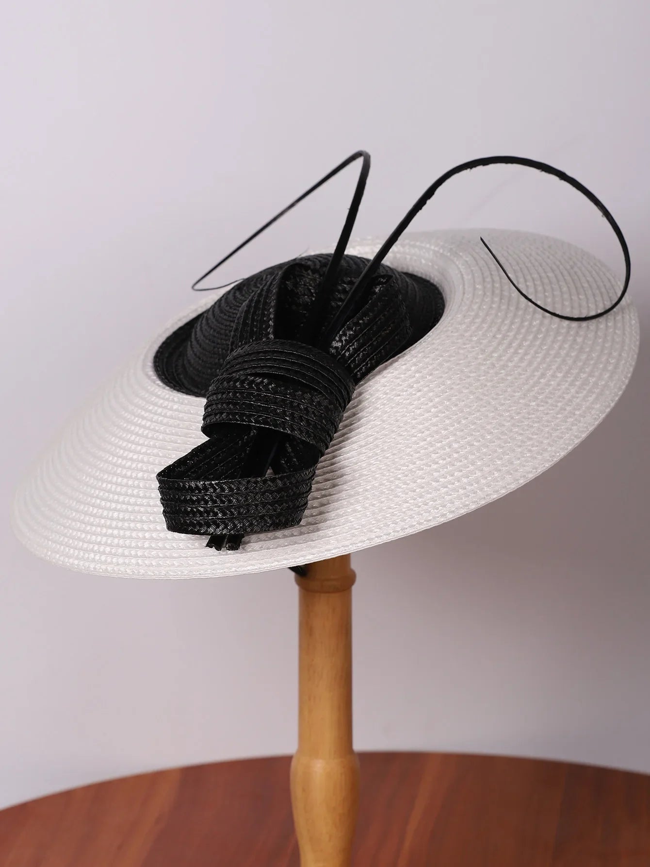 Fascinators Black White Weddings Pillbox Hat For Women Church Hat Sraw Fedora Black Wide Ladies Dress Kentucky Derby Hats