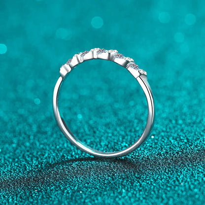 Full D Color VVS1 Moissanite Ring Delicate Lab Diamond Ring 925 Sterling Silver for Women Engagement Wedding Jewelry