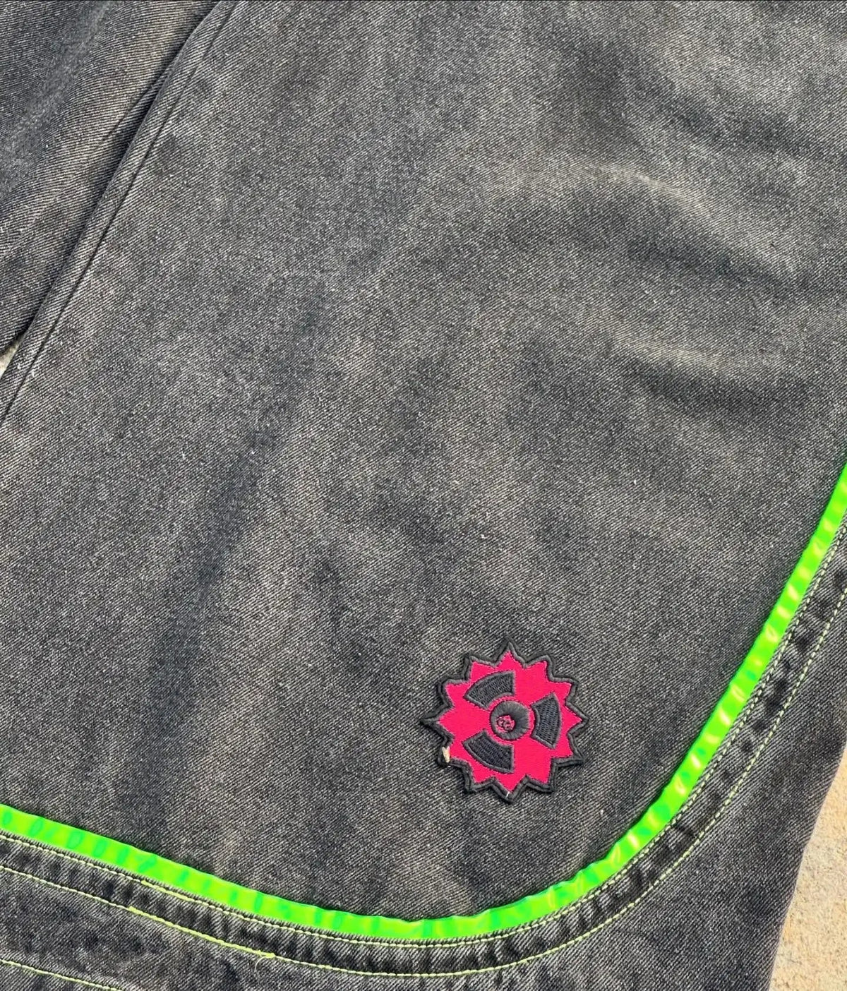 Vintage Men Jeans Gothic High Waist Wide Trouser Harajuku Vapor95 Denim Pants Embroidered Baggy Jeans Streetwear Y2K Jeans