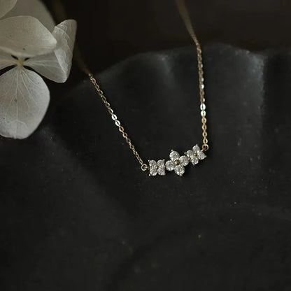 925 Sterling Silver Romantic Three Four Petals Flower Clavicle Necklace for Women Exquisite Charms Party Wedding Jewelry