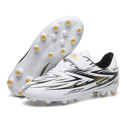New Kid Professional Football Boots Soccer Shoes Match Boys Sports Shoes Comfortable Sneakers Match Outdoor Non-Slip Unisex