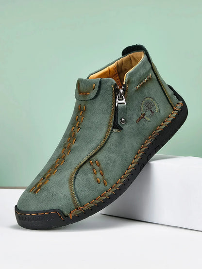Classic Handmade Leather Men Shoes Zipper Design Outdoor Sneakers Slip On Breathable Casual Shoes Leather Men Ankle Boots
