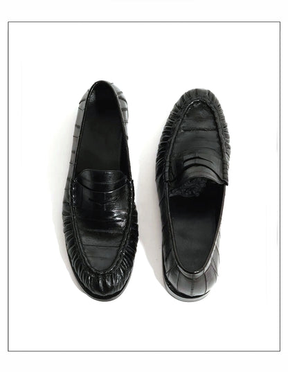 Loafers for men's eel skin pleated design a top layer cowhide slip in formal dress shoe suitable for casual work and commuting