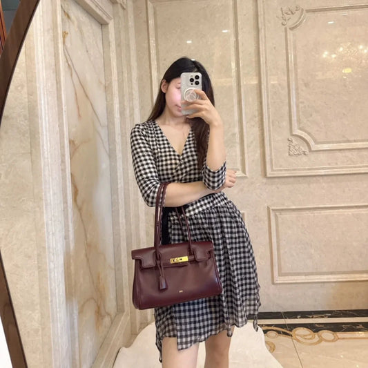 Women's 2026 New Yara Underarm Bag Large Capacity Breadstick Bag Small Design Trendy Lock Buckle Soft Leather Handbag